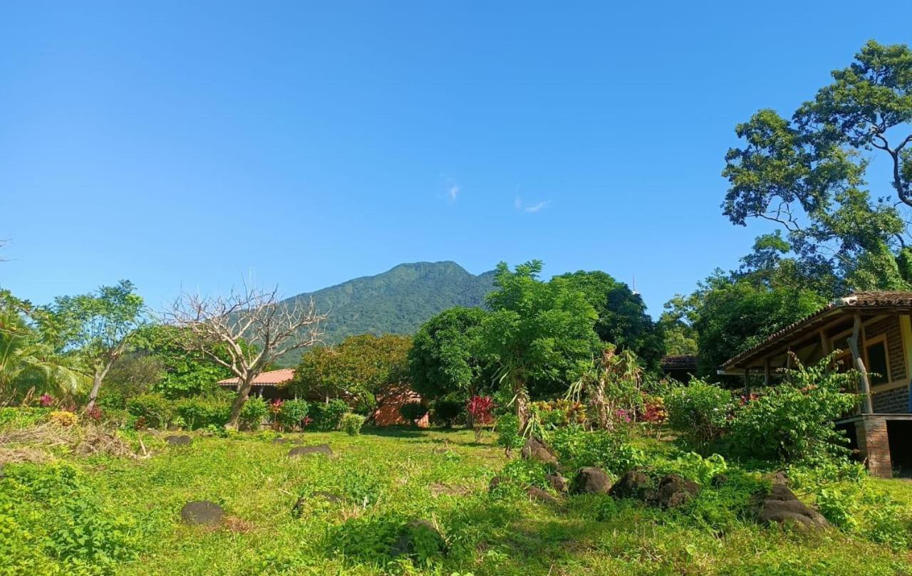 Finca Montana Sagrada Мерида Экстерьер фото